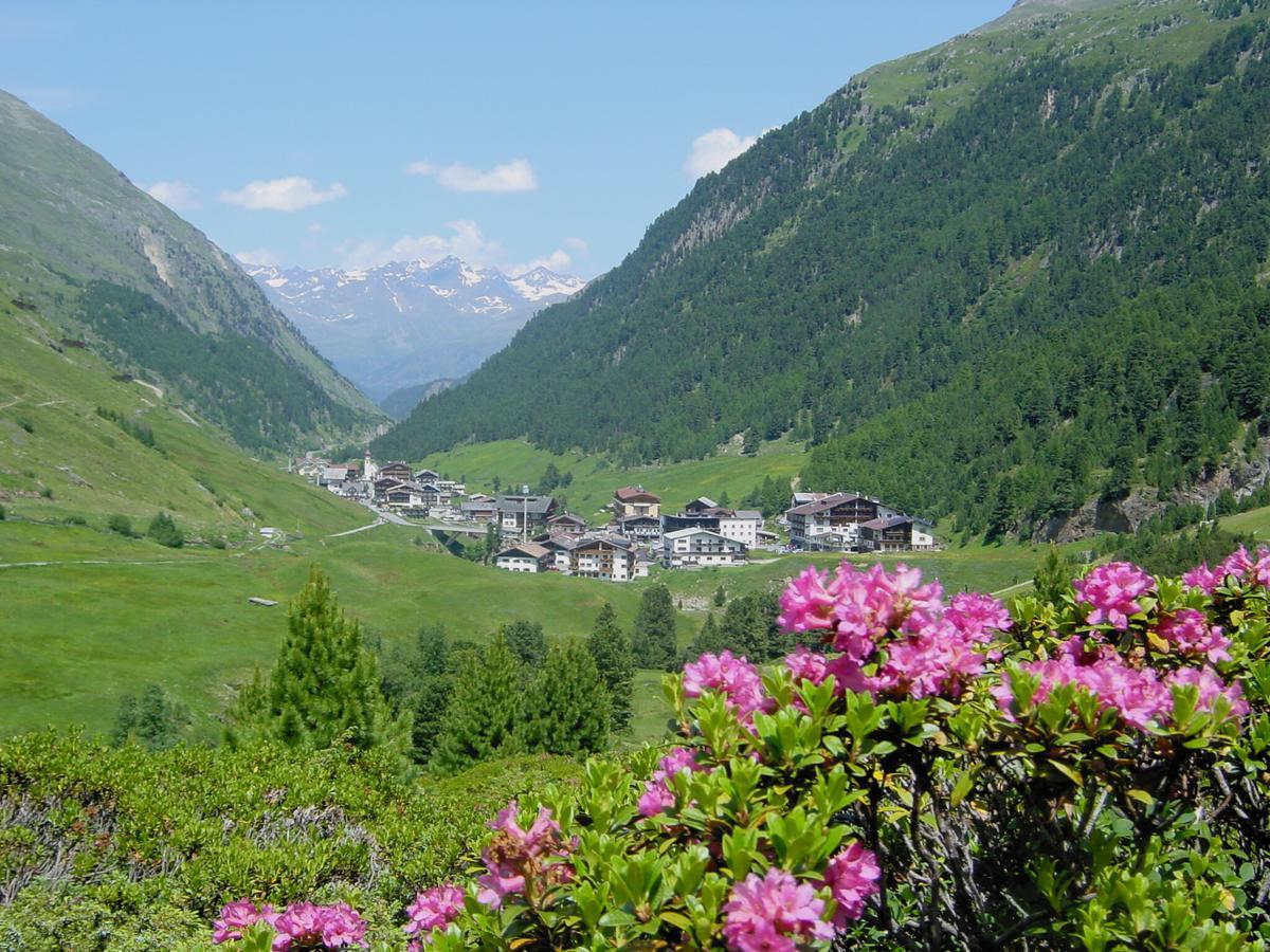 Natur-&Alpinhotel Post Vent Exterior photo